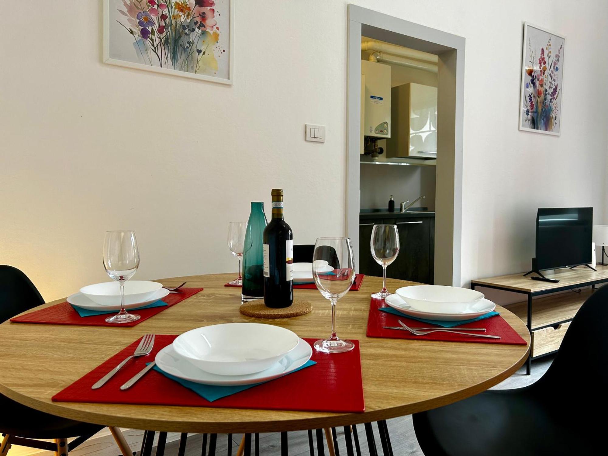 Luxury Allo Apartment In Center Of Údine Exterior foto